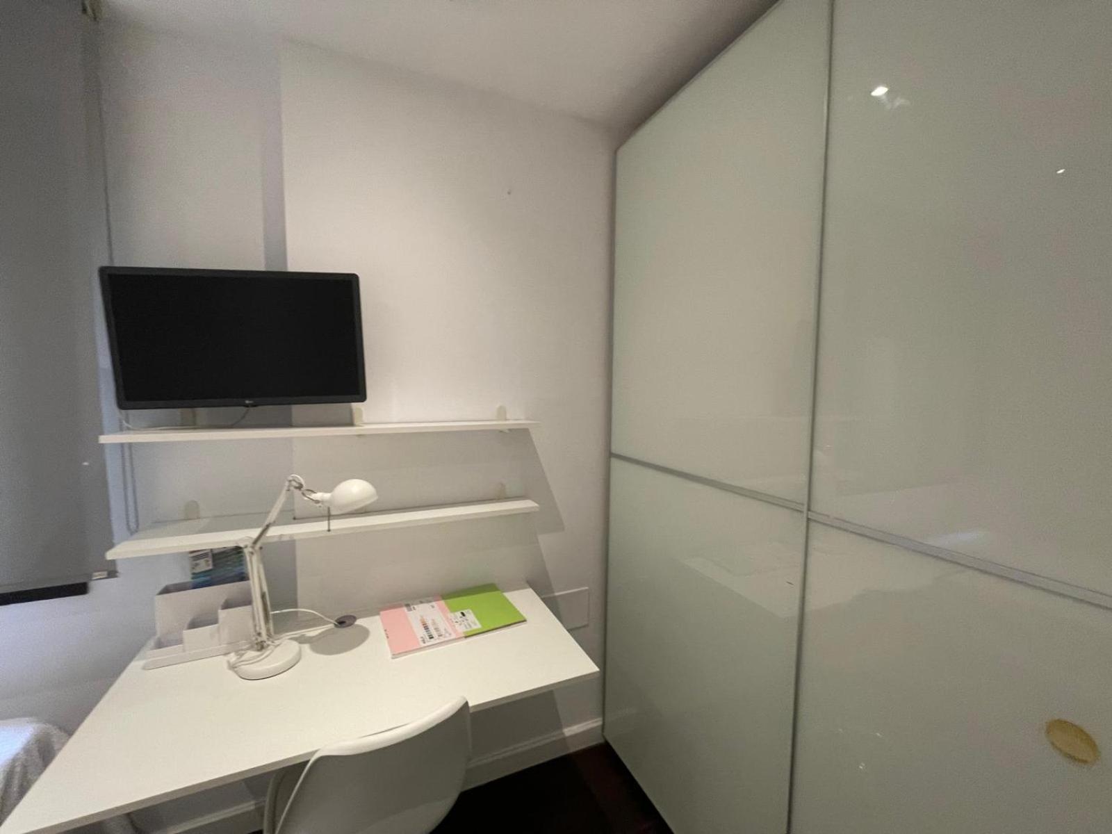 Moderno Apartamento Con Plaza De Garaje En Pleno Centro De Almeria Ngoại thất bức ảnh